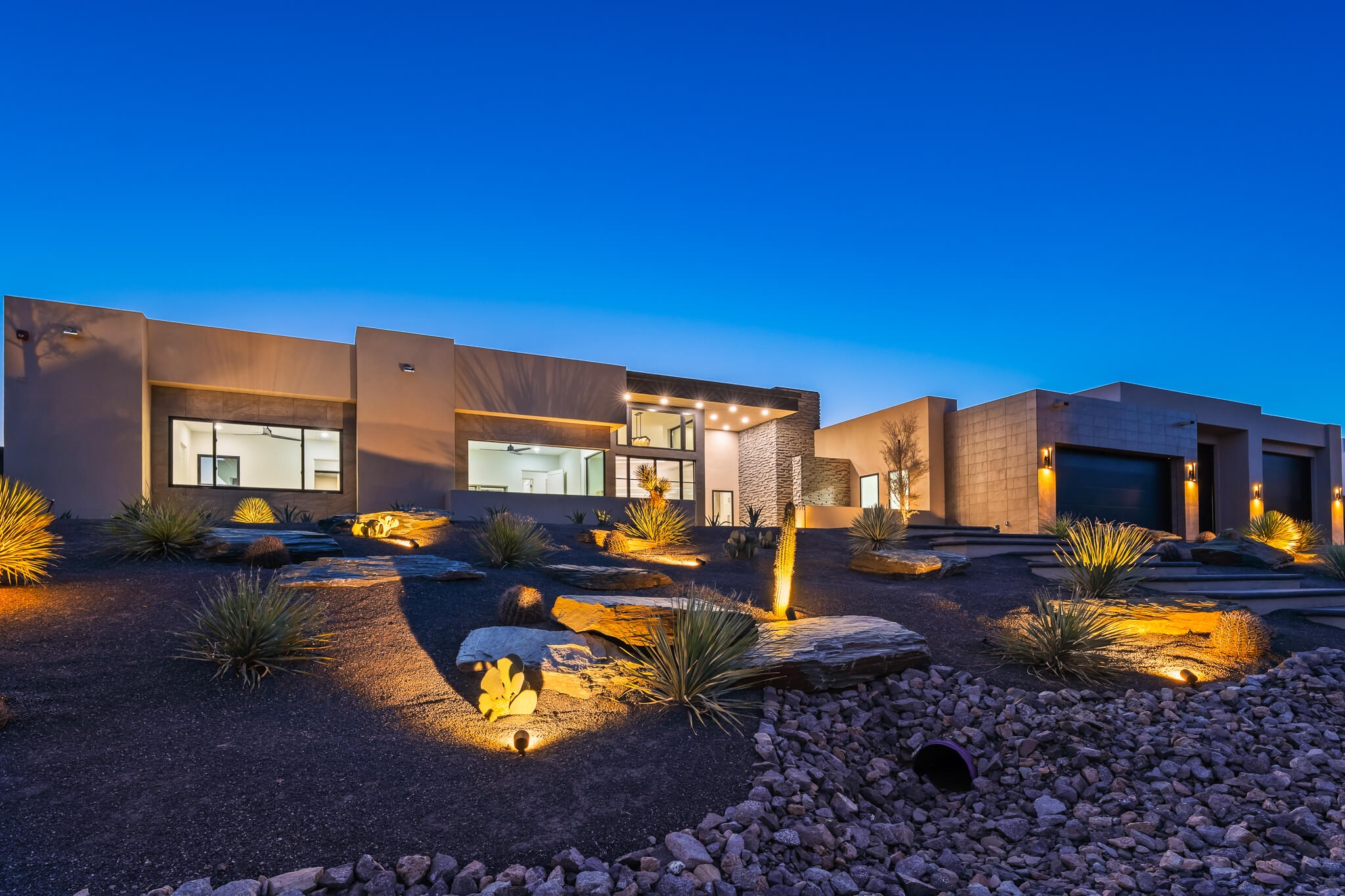 ROLLING STONE, LHC, AZ-005