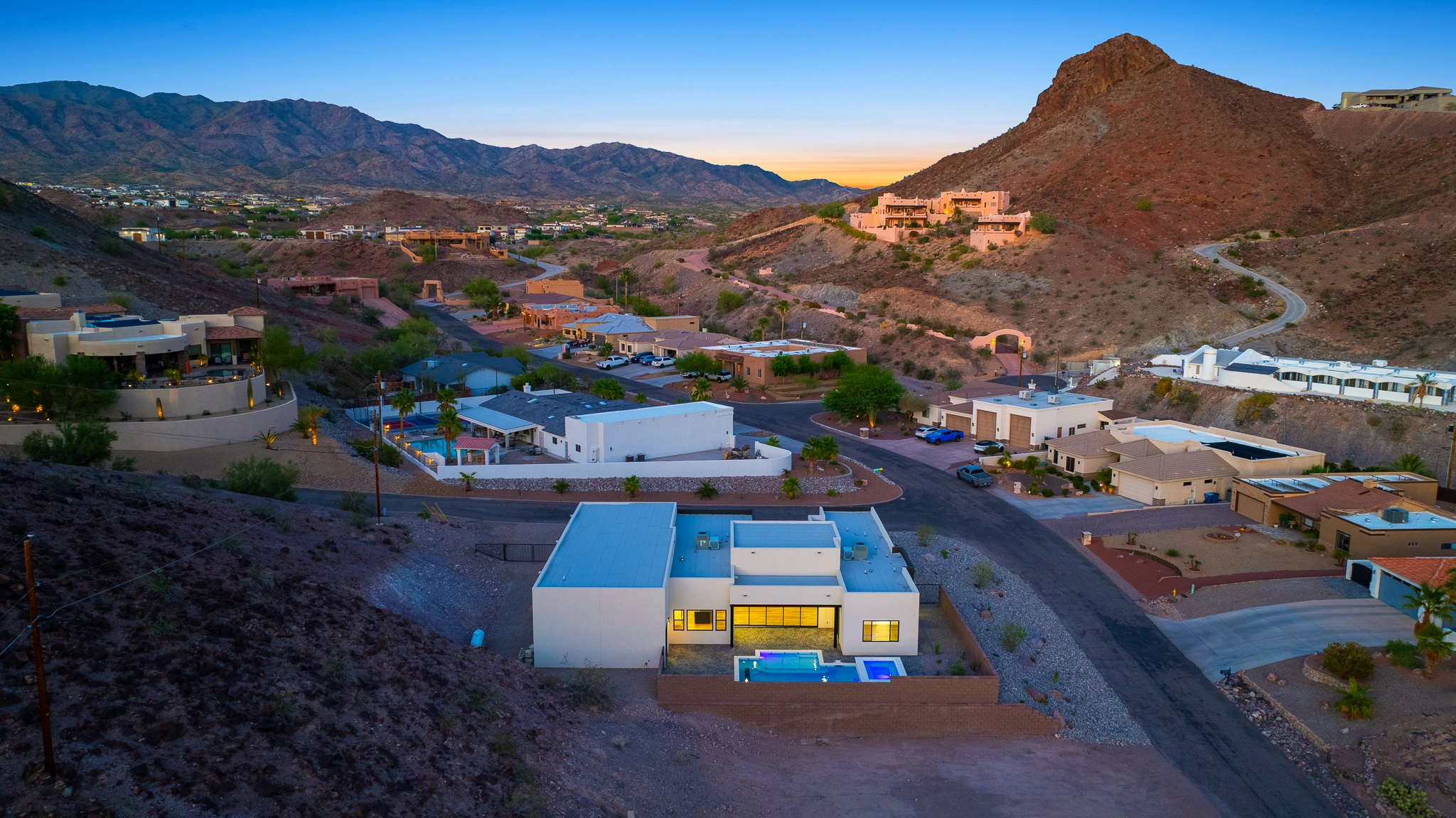 4085 Blackhill Bay Lake Havasu City, AZ-87