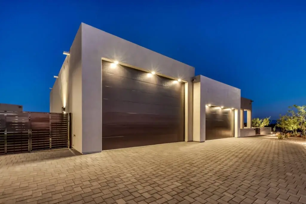 6265AviendaDeLasColinasEveningReshoot_03-1024x682