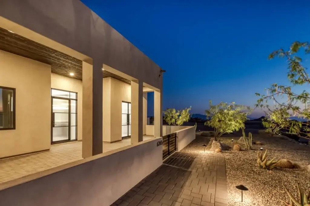 6265AviendaDeLasColinasEveningReshoot_09-1024x682