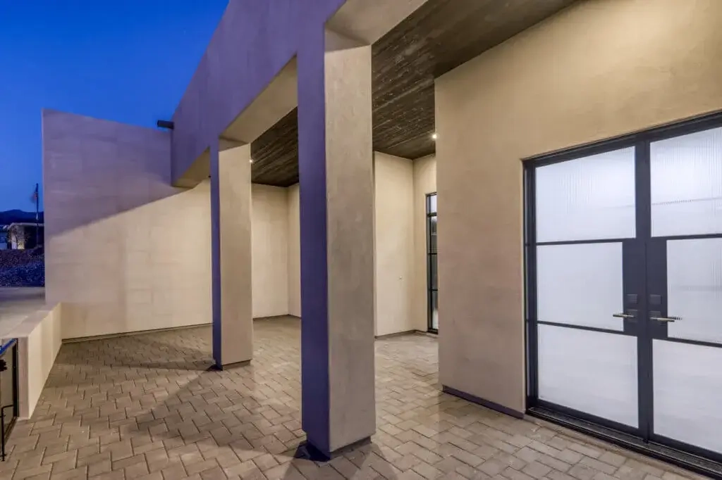 6265AviendaDeLasColinasEveningReshoot_11-1024x682