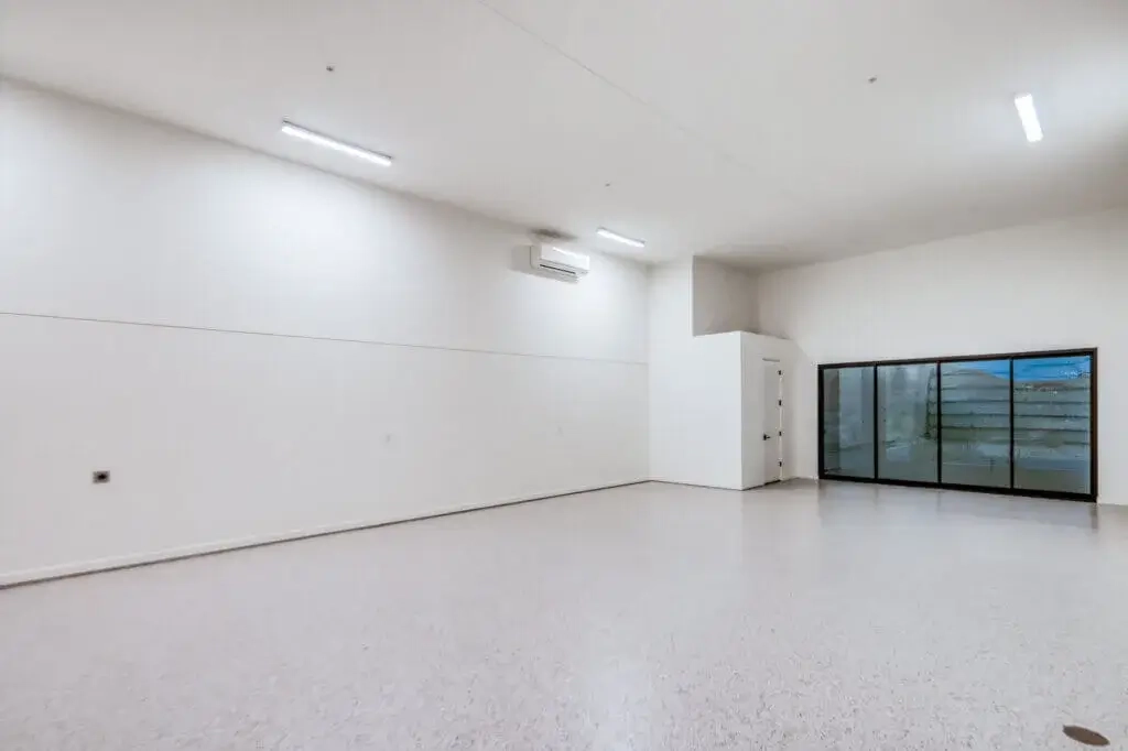 6265AviendaDeLasColinasEveningReshoot_28-1024x682