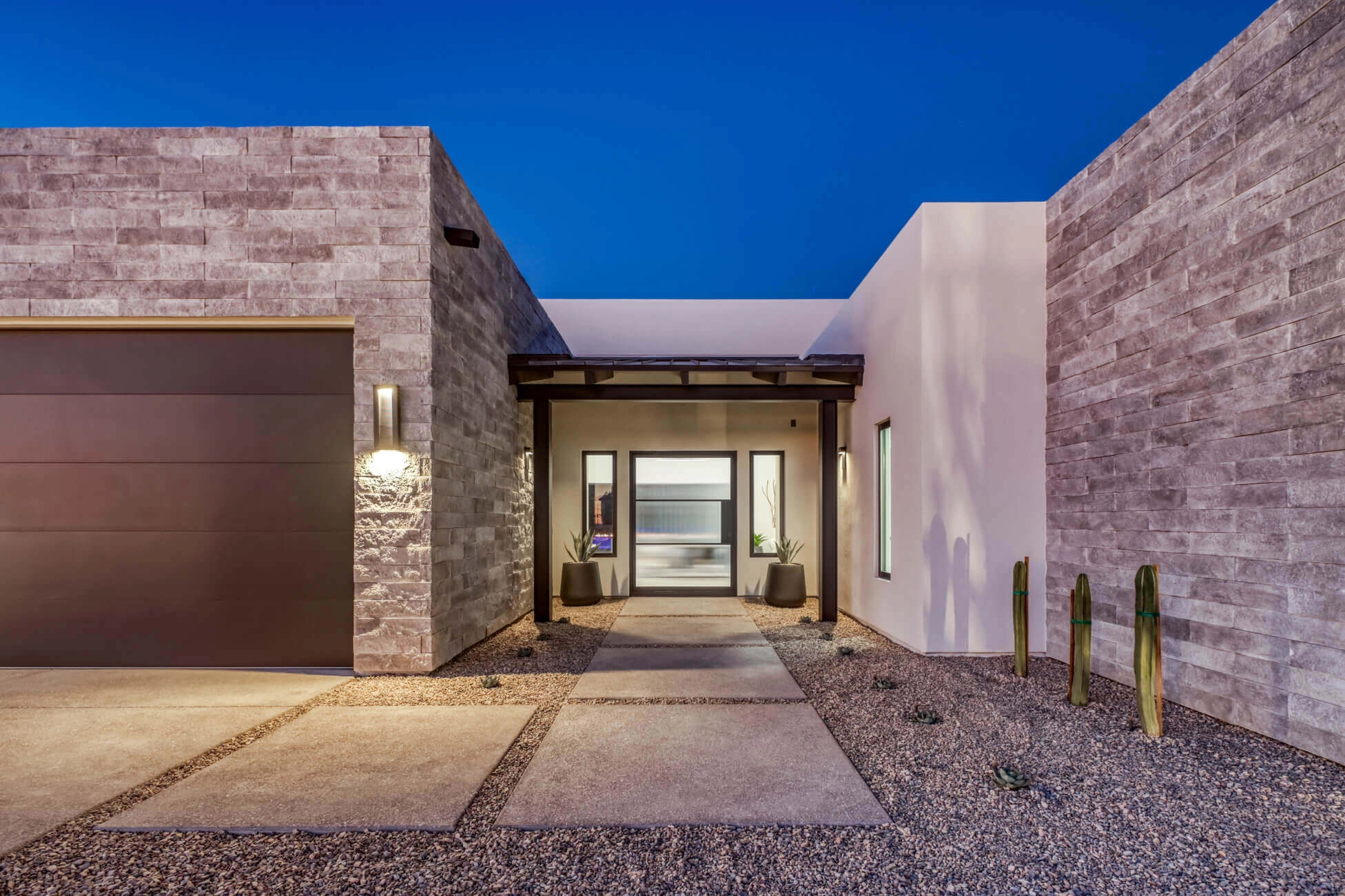 6299AviendaDeLasColinasEvening_05