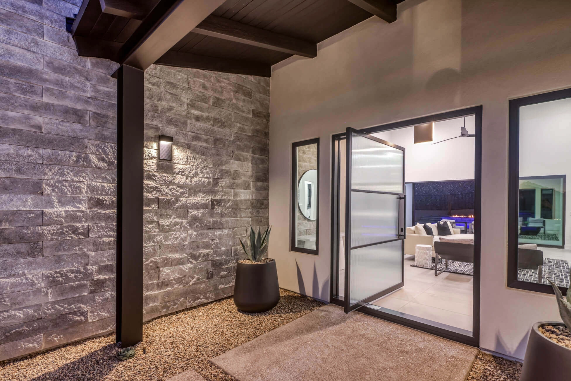 6299AviendaDeLasColinasEvening_07