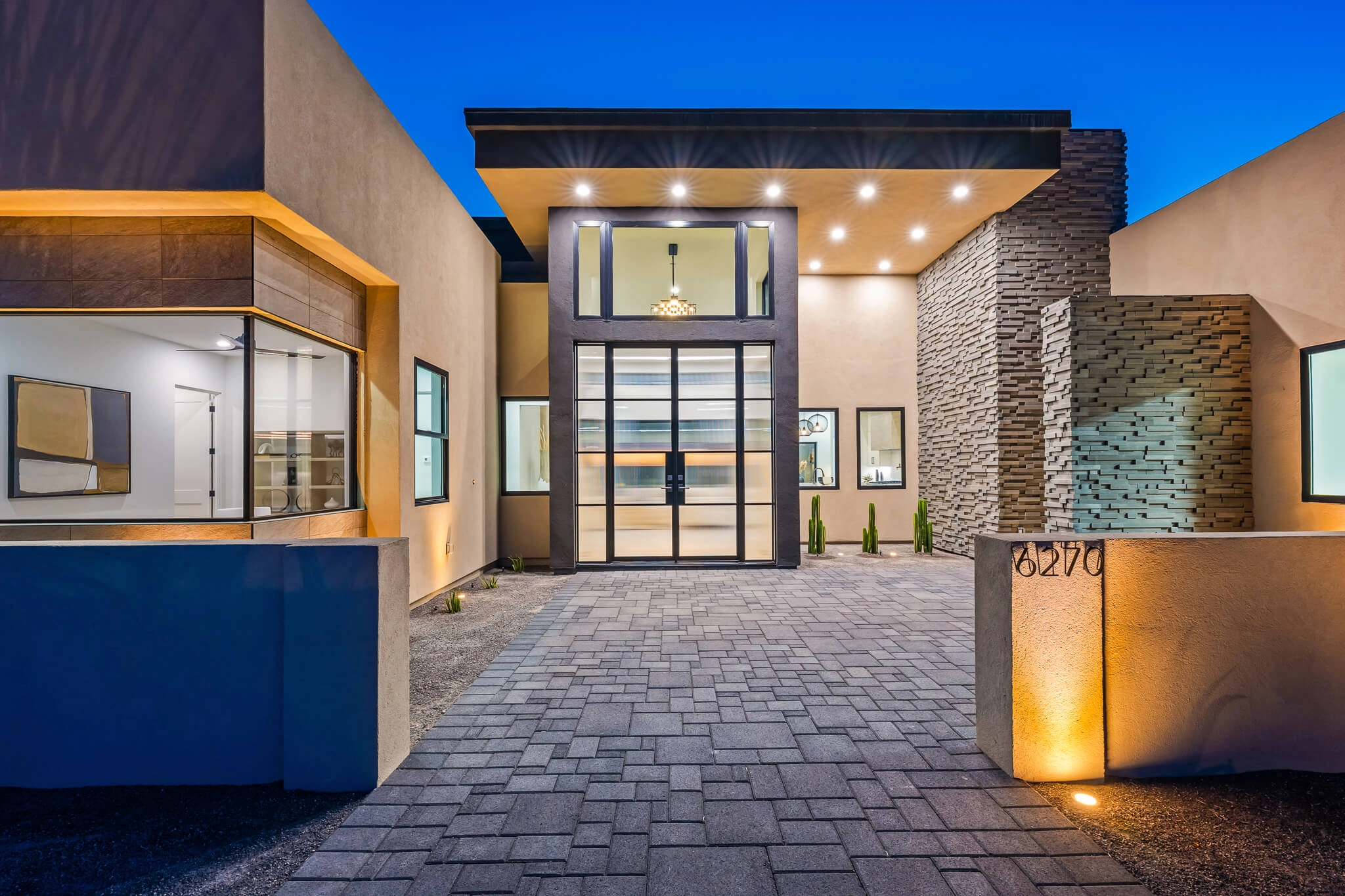 ROLLING STONE, LHC, AZ-011