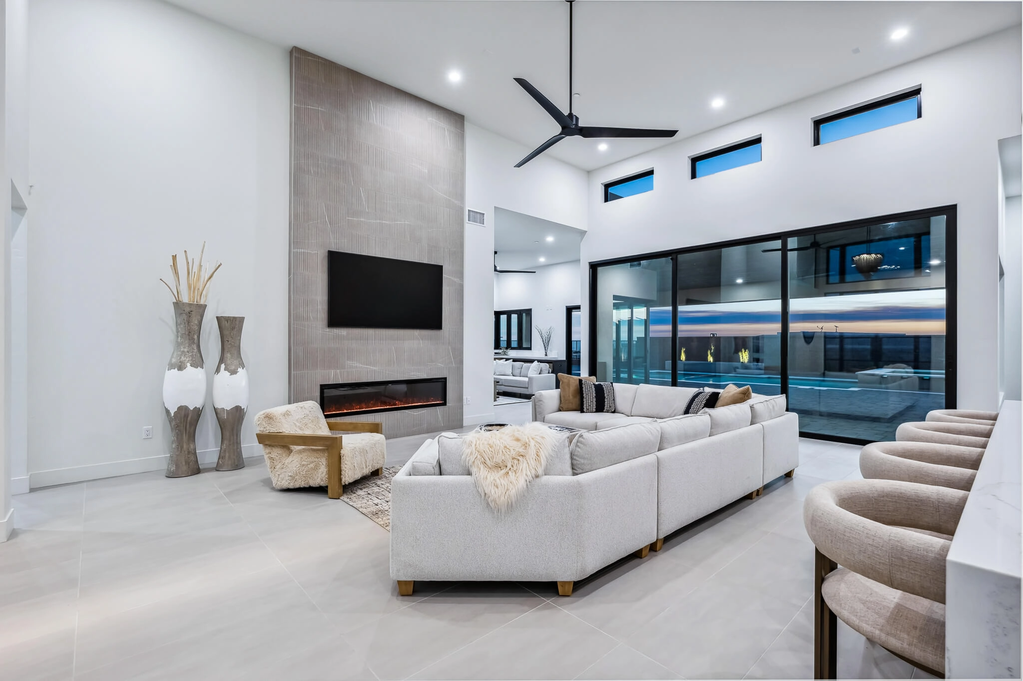 ROLLING STONE, LHC, AZ-026