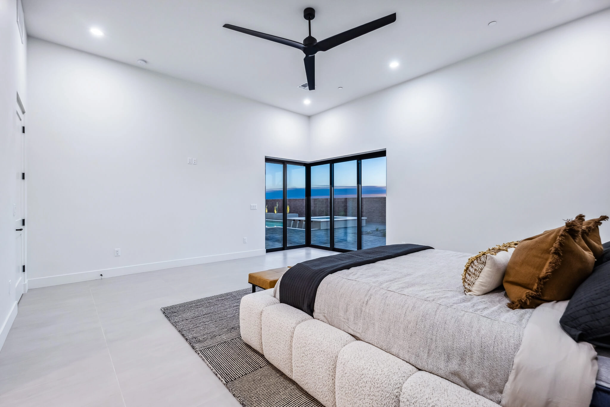 ROLLING STONE, LHC, AZ-043