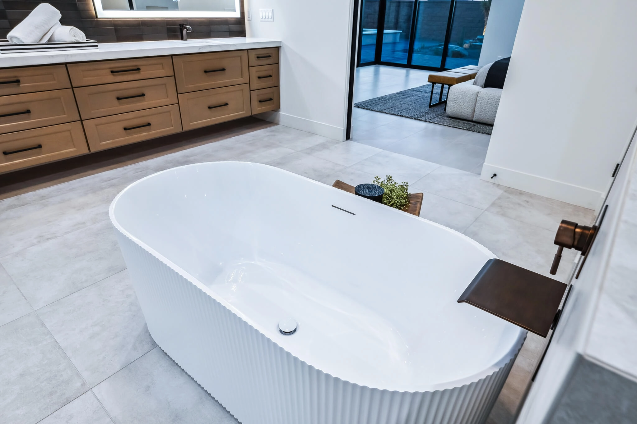 ROLLING STONE, LHC, AZ-053