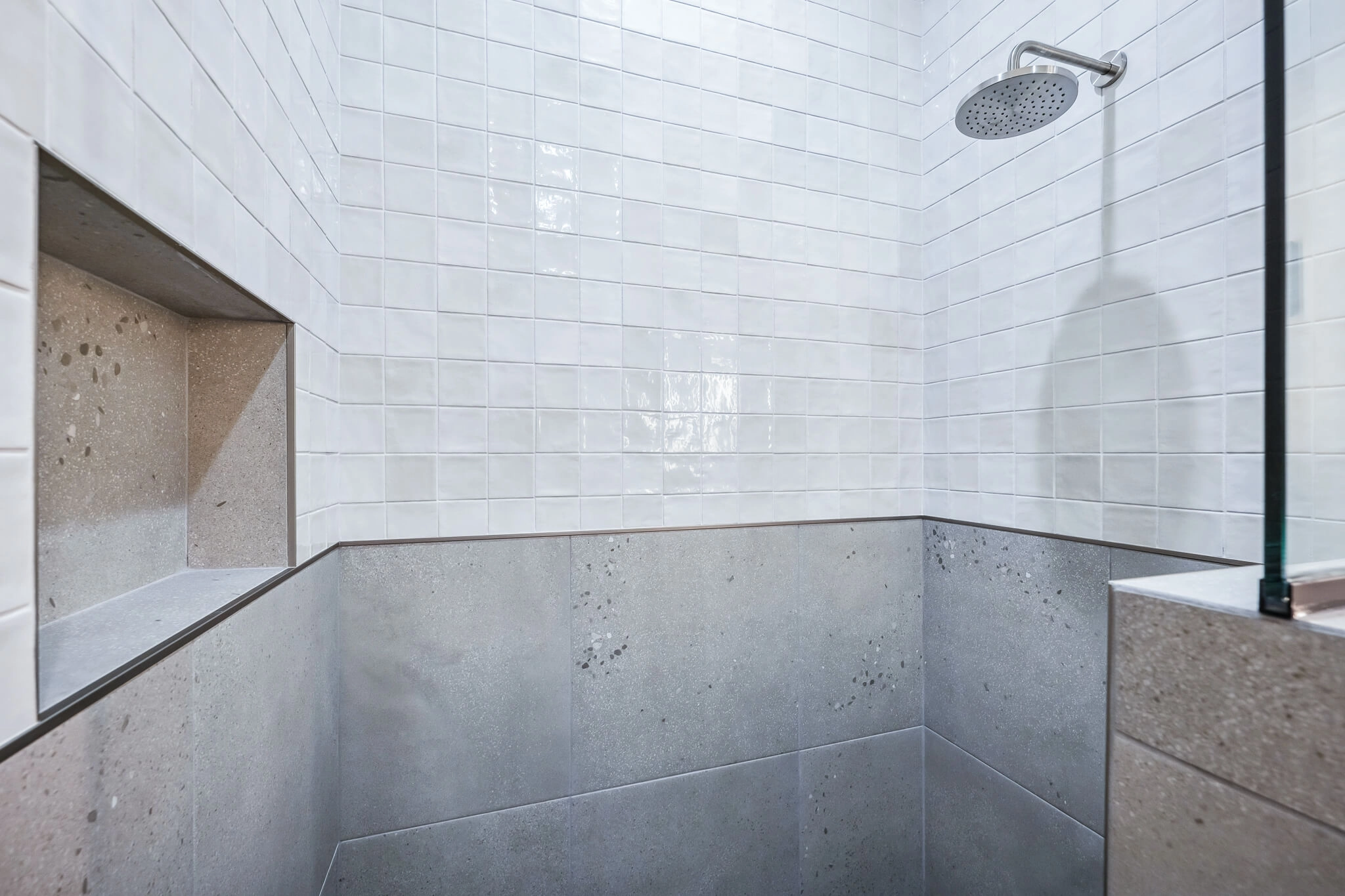 ROLLING STONE, LHC, AZ-069