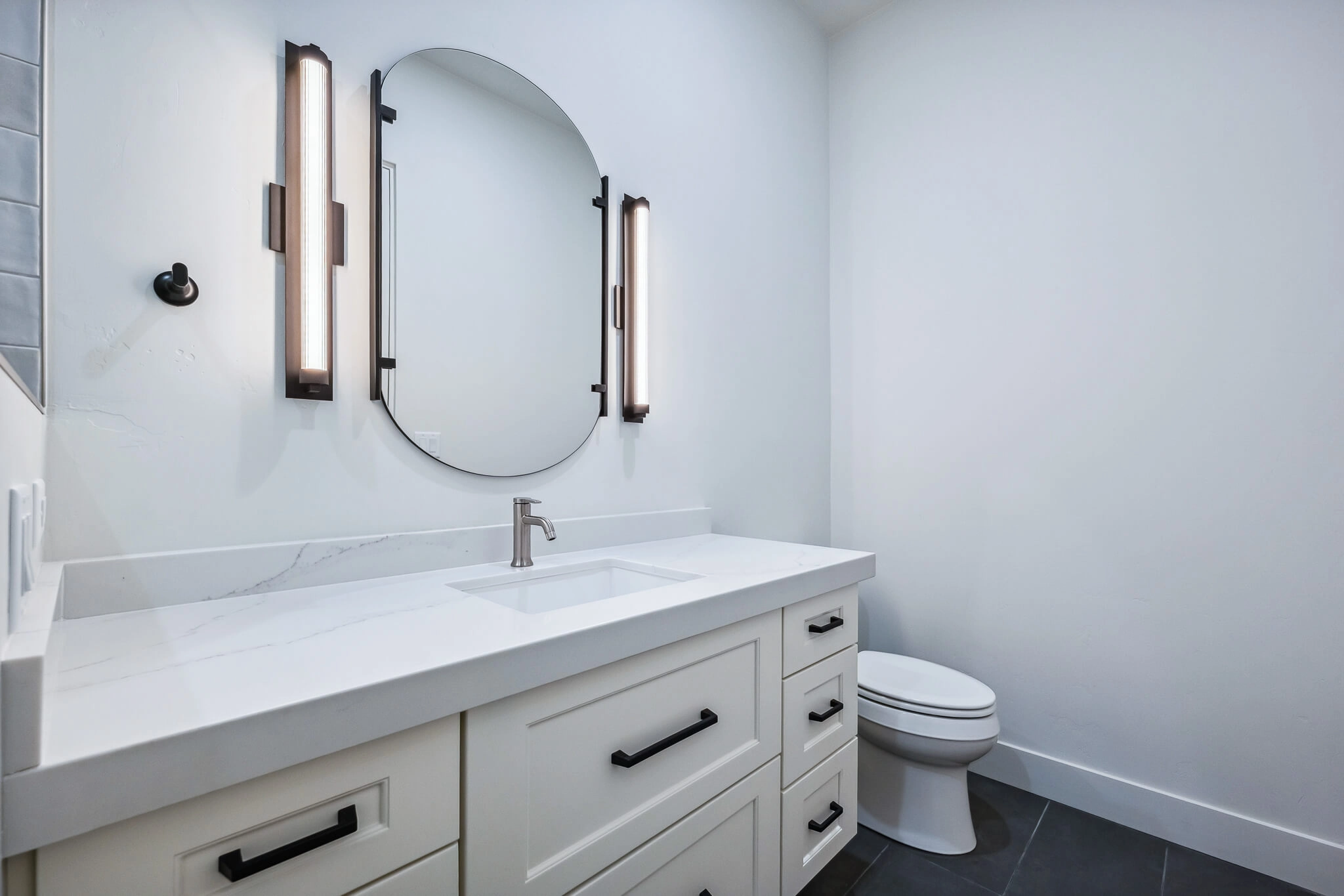 ROLLING STONE, LHC, AZ-070