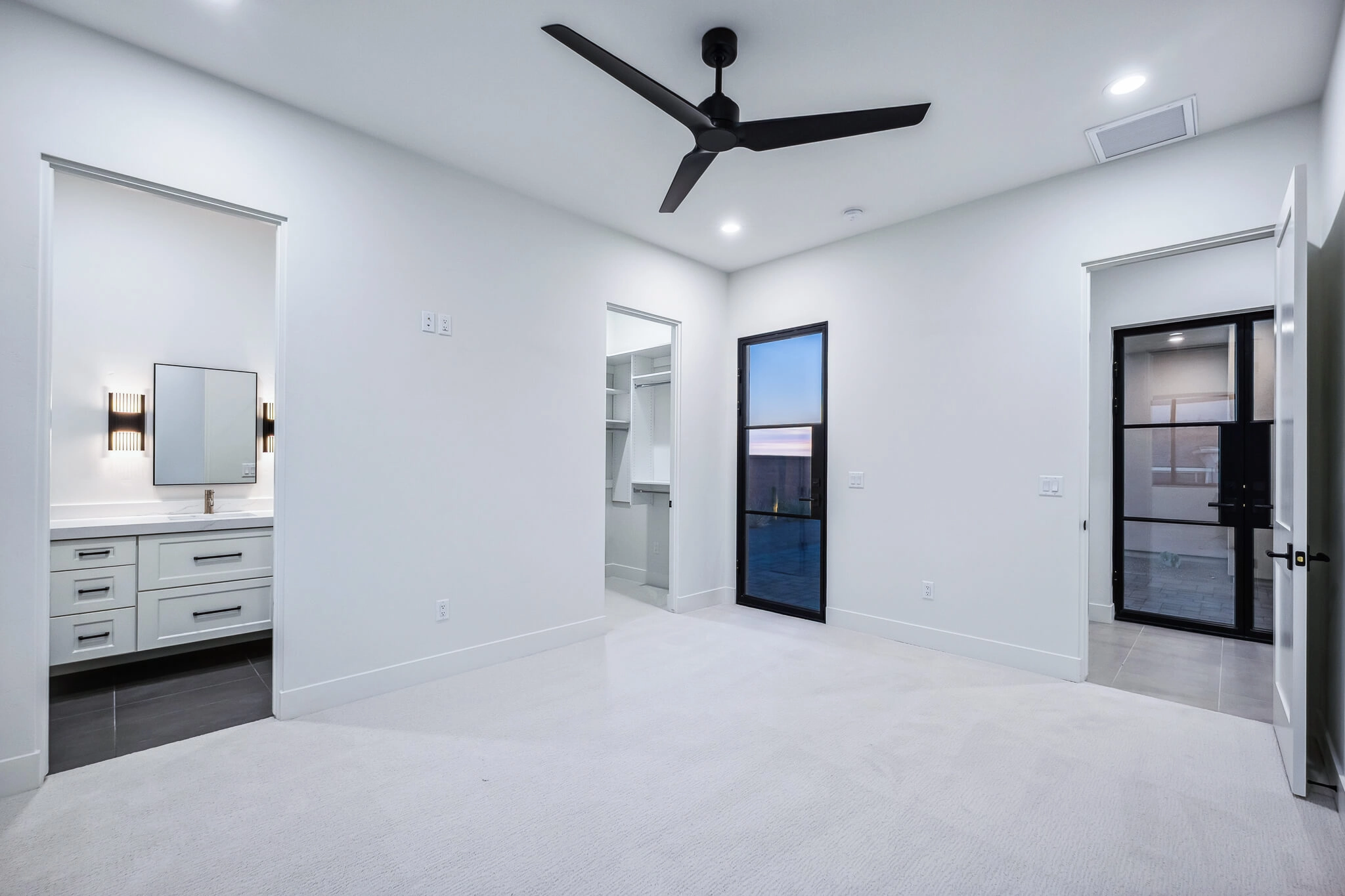 ROLLING STONE, LHC, AZ-072