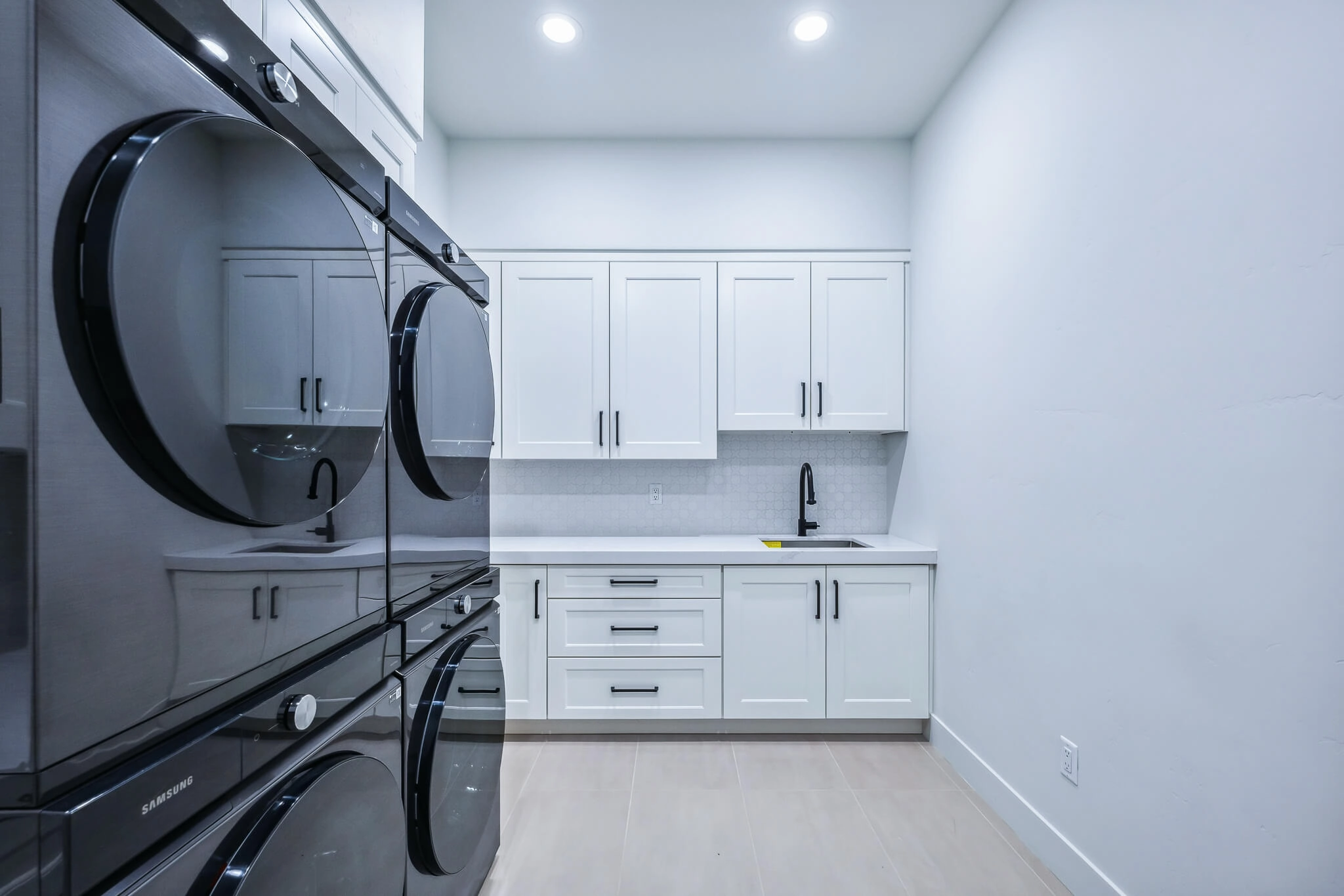 ROLLING STONE, LHC, AZ-078