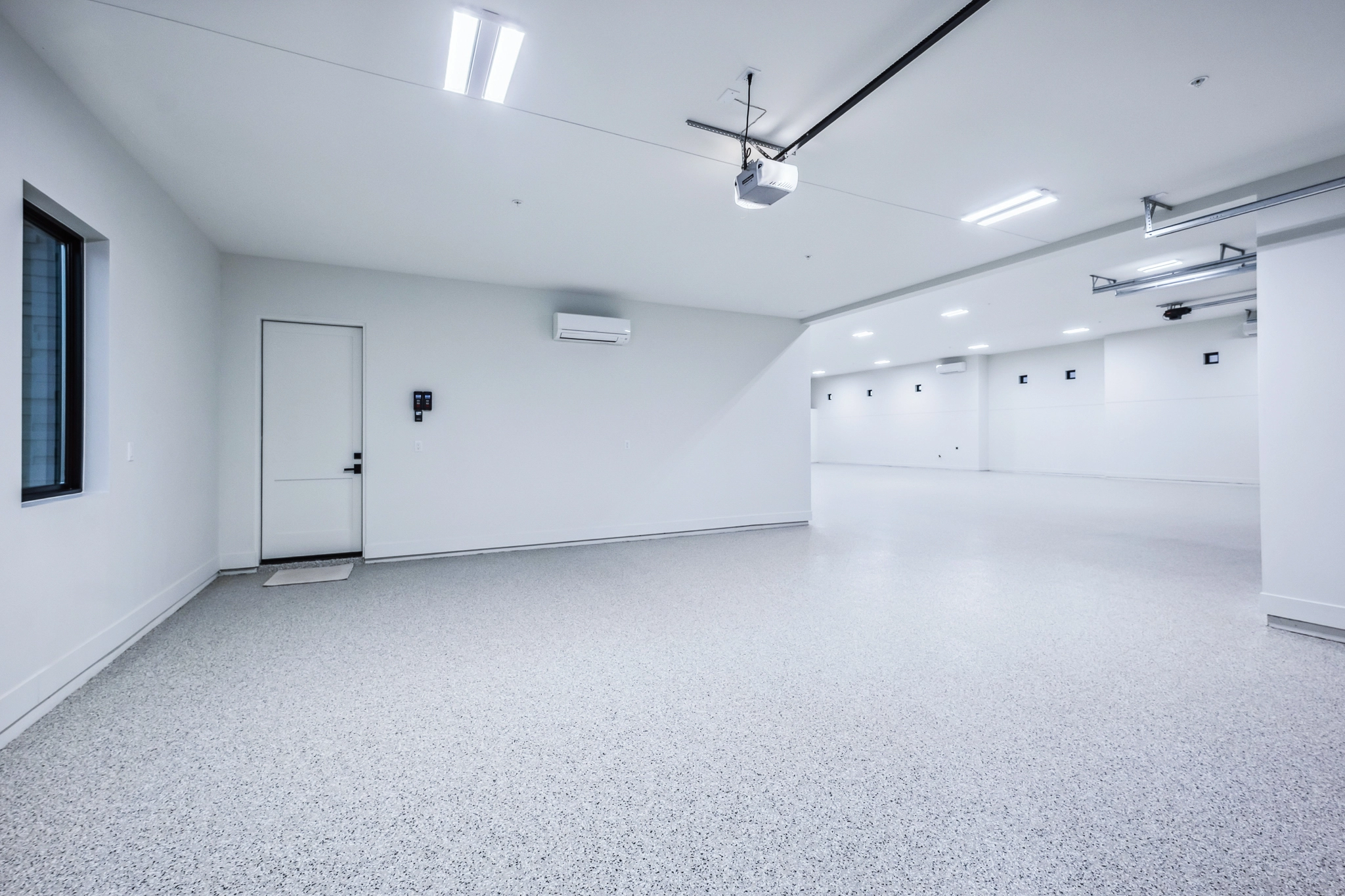 ROLLING STONE, LHC, AZ-084