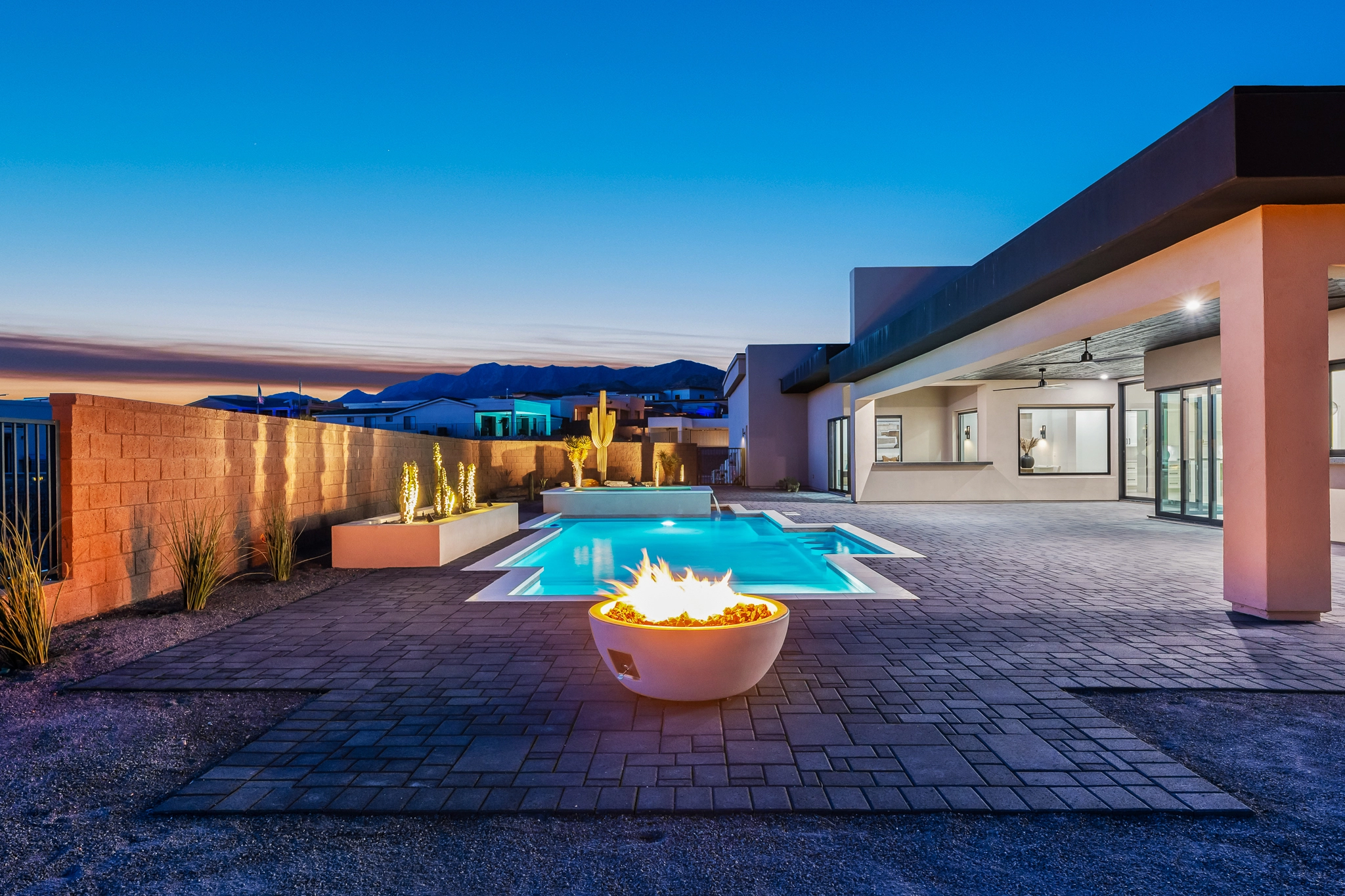 ROLLING STONE, LHC, AZ-102