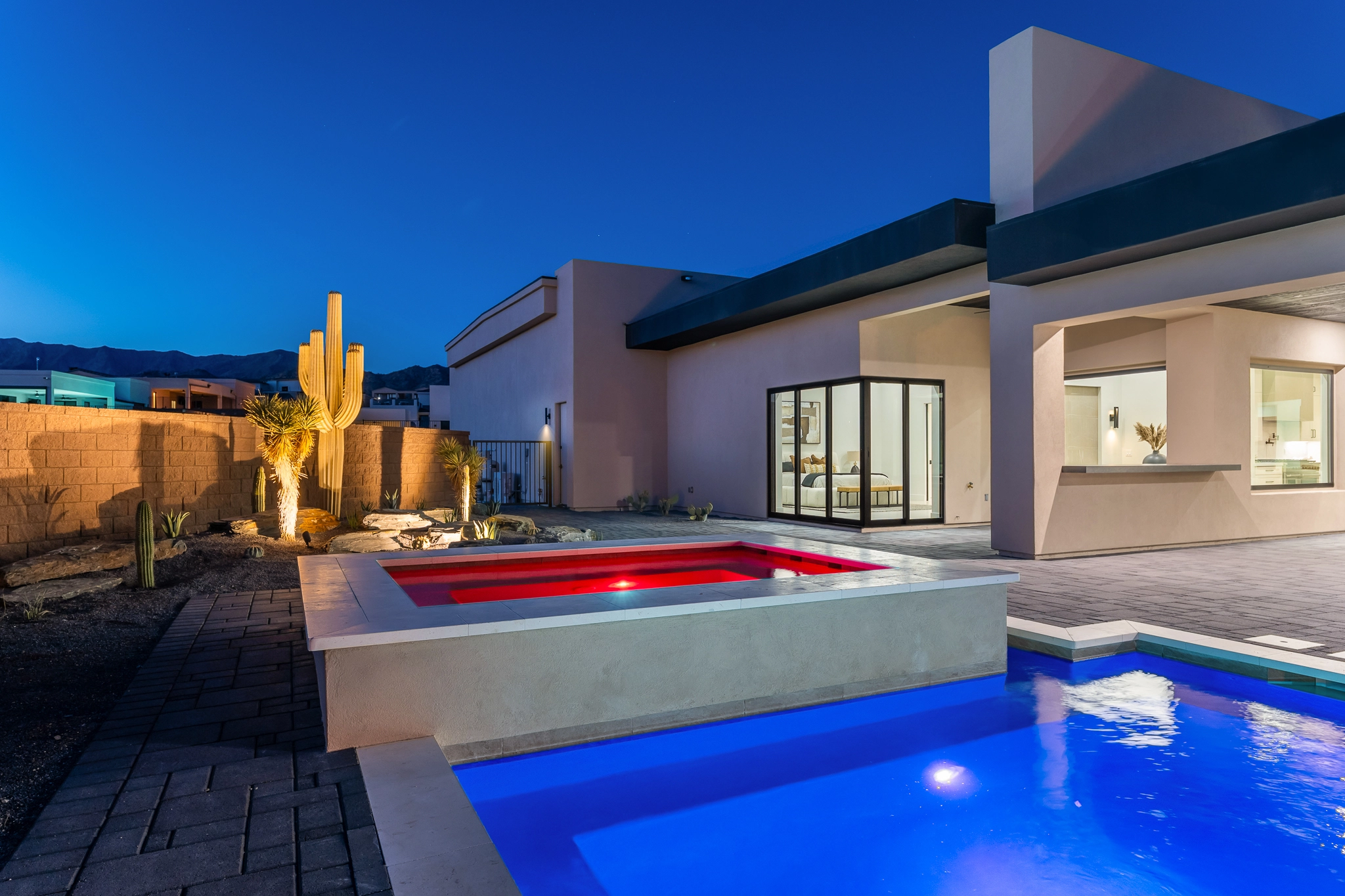 ROLLING STONE, LHC, AZ-107