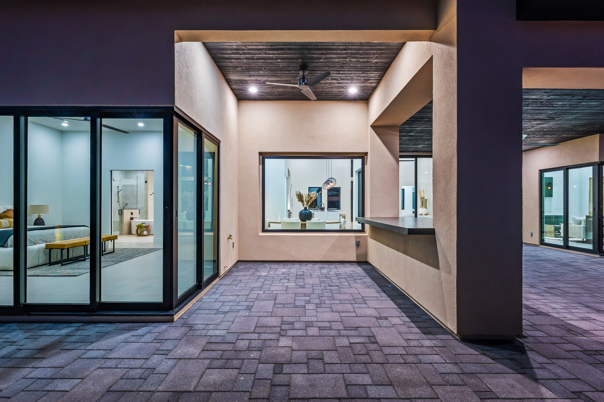 ROLLING STONE, LHC, AZ-114