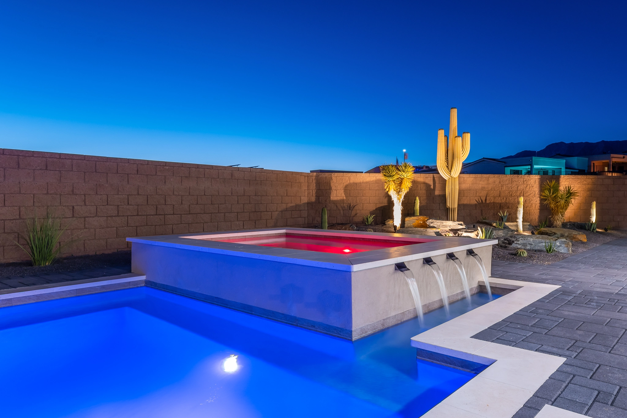 ROLLING STONE, LHC, AZ-118