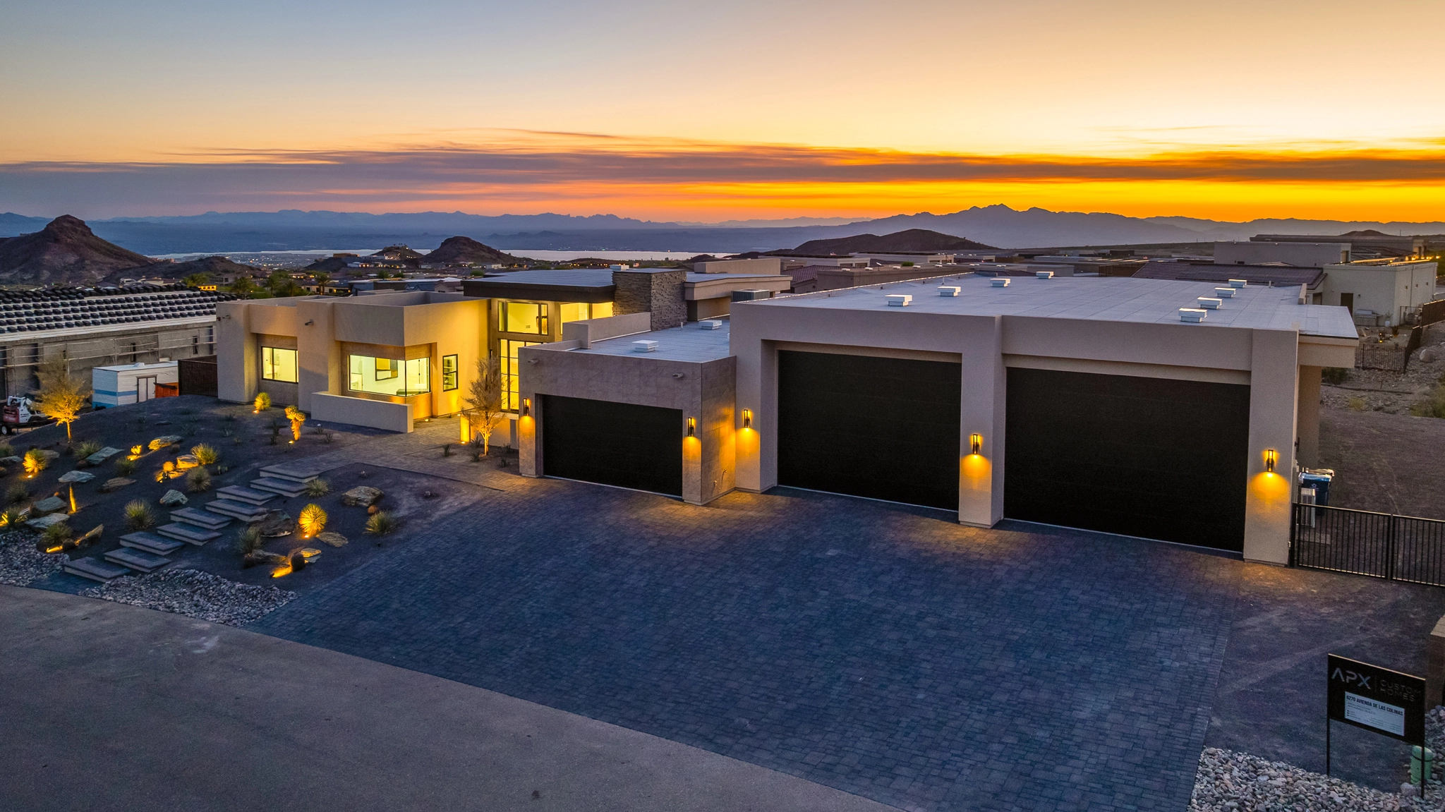 ROLLING STONE, LHC, AZ-130