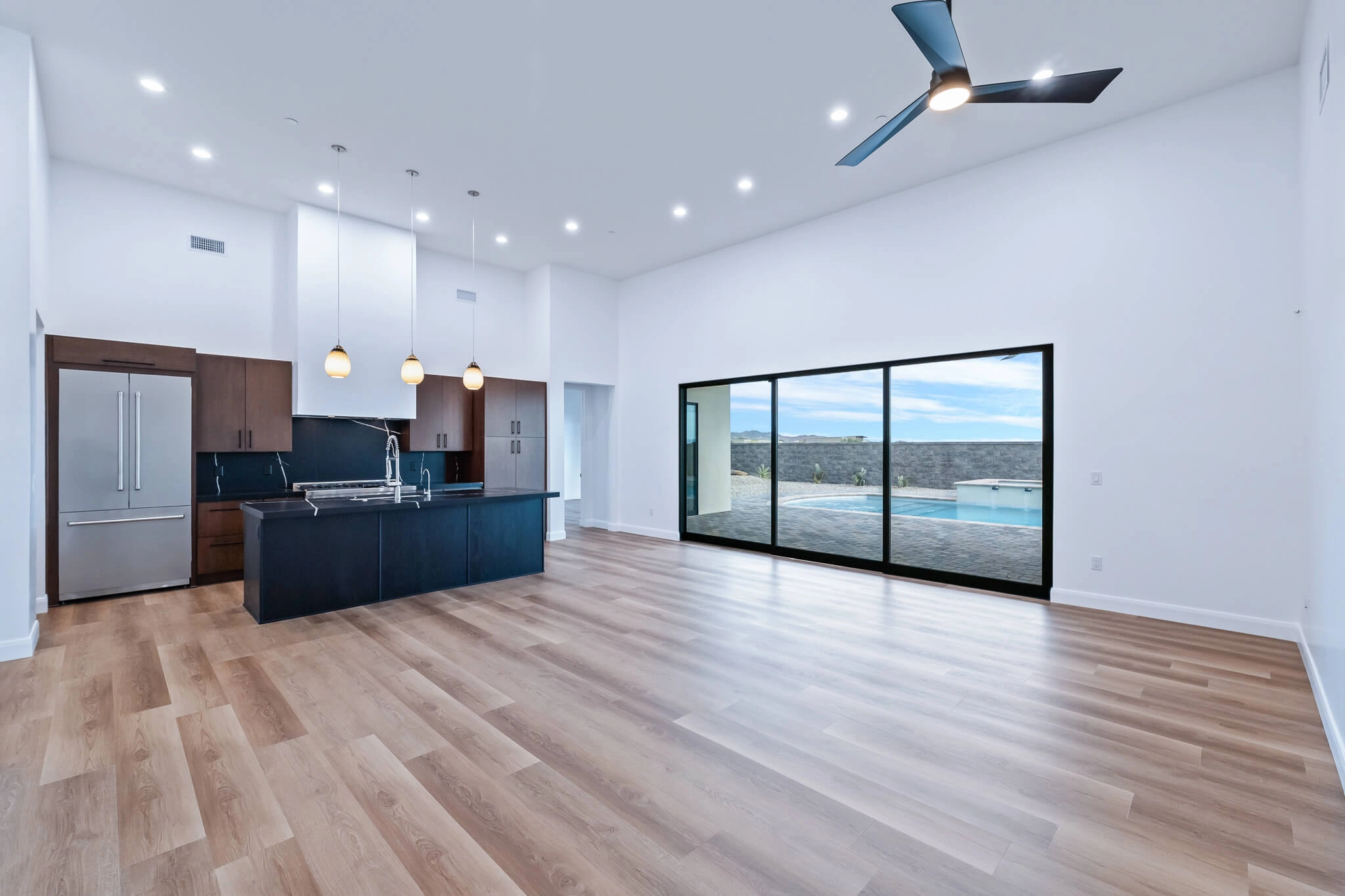 Trinity APX Pix 2-08