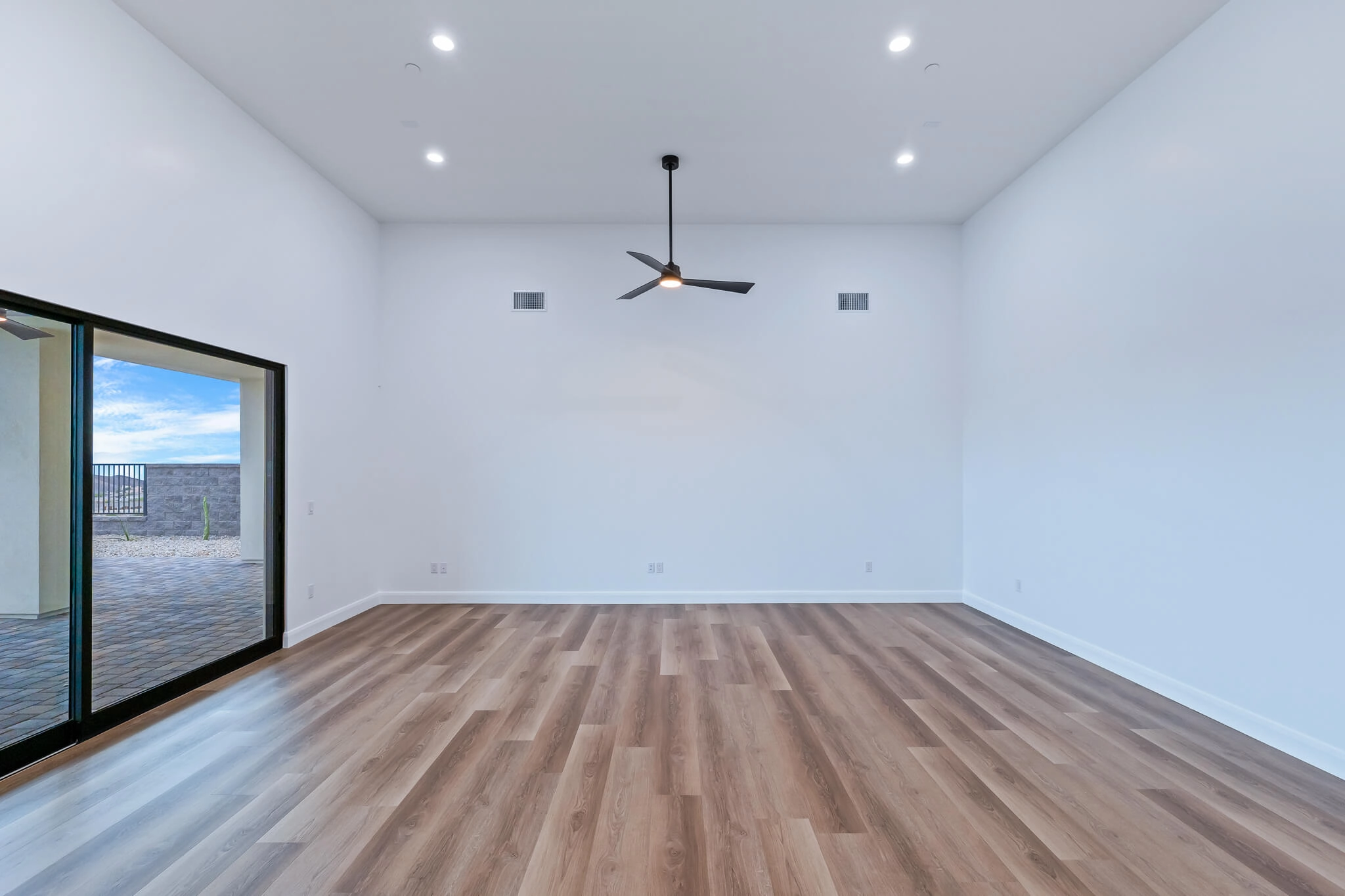 Trinity APX Pix 2-10