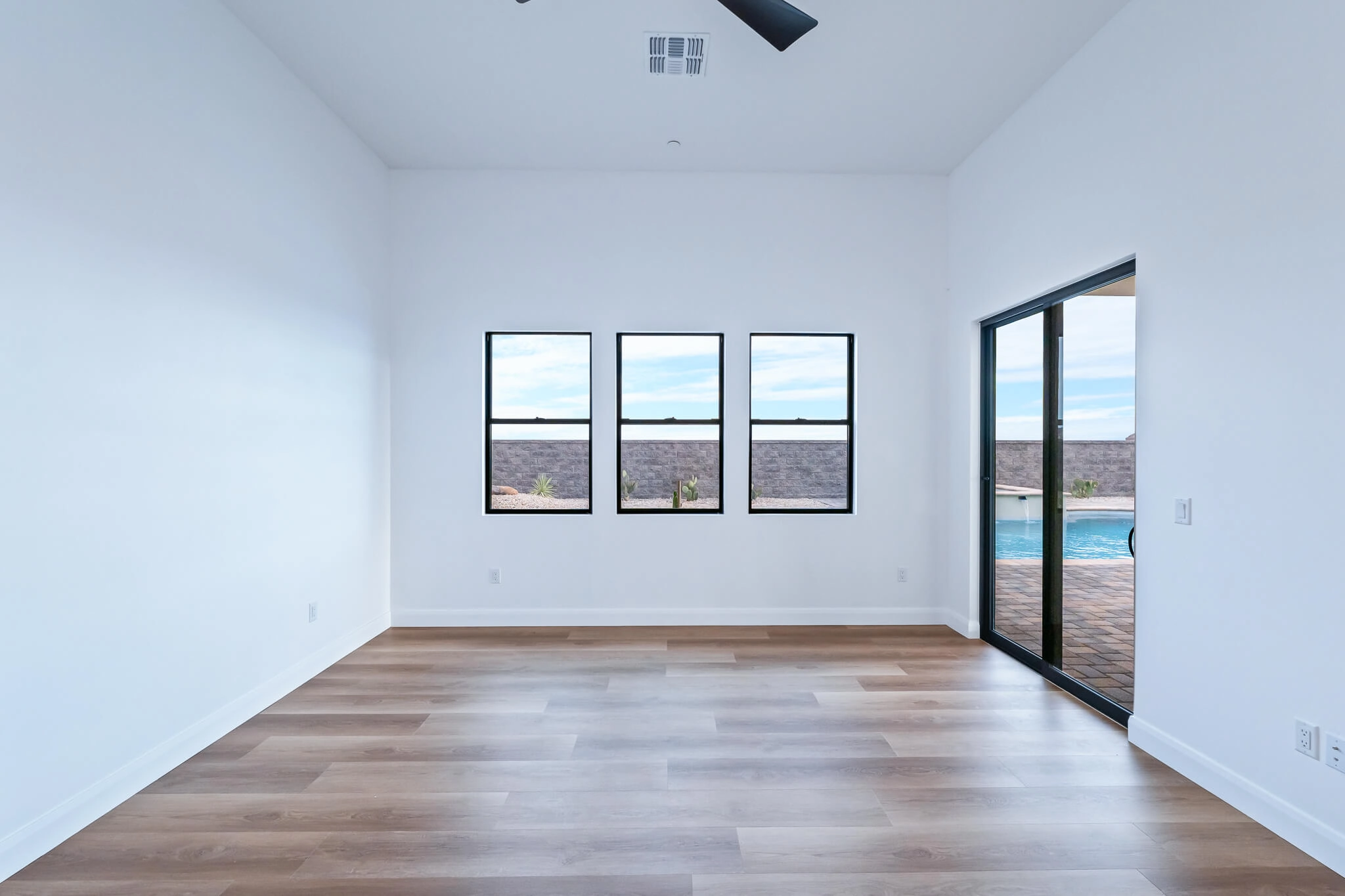 Trinity APX Pix 2-21