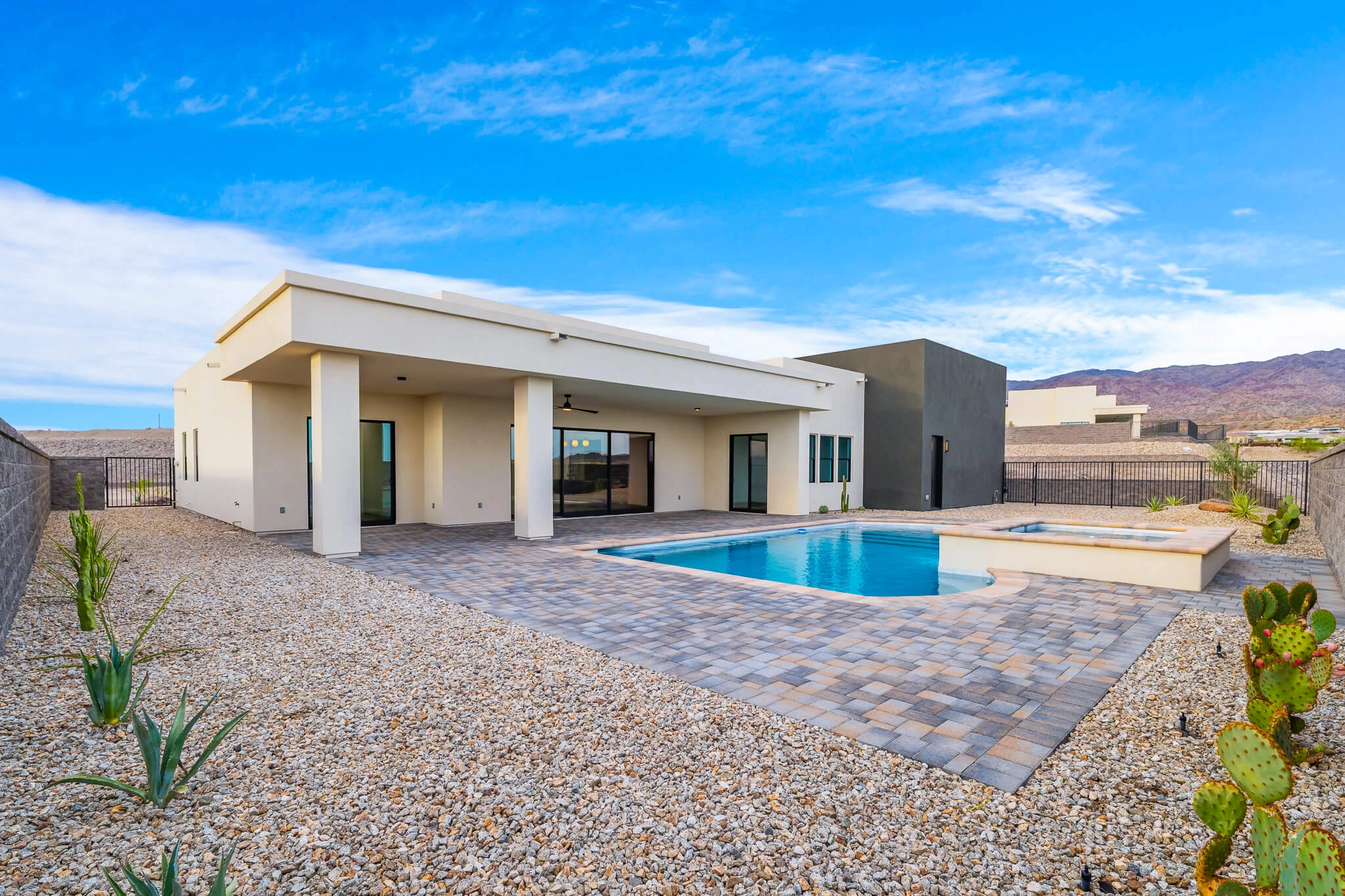 Trinity APX Pix 2-39