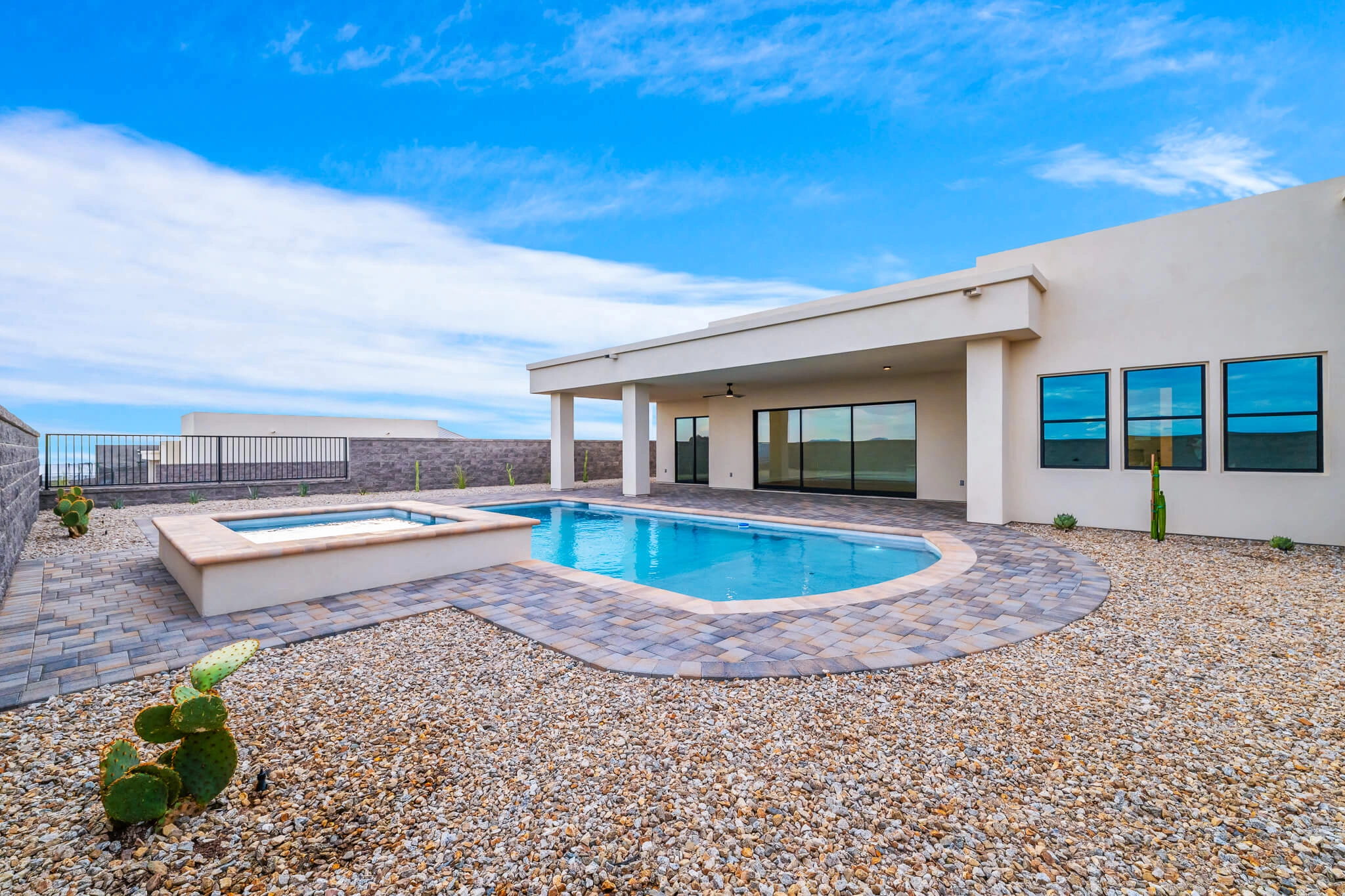 Trinity APX Pix 2-42